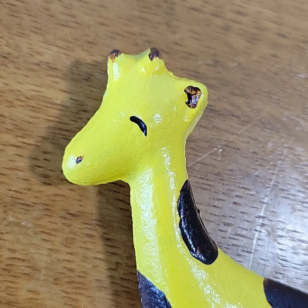 Cast Iron Giraffe Wall Hook Key Coat Towel Purse Hanger